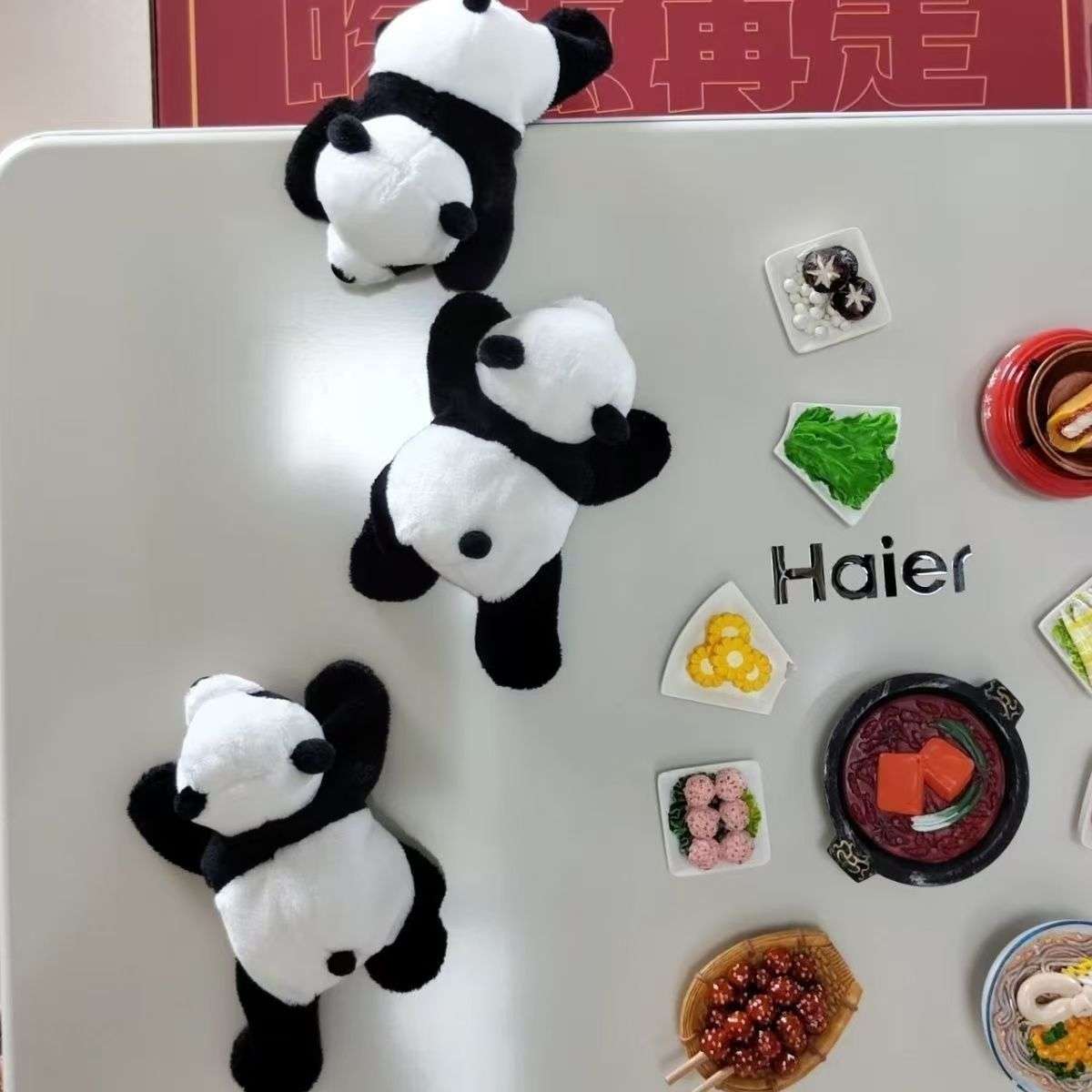 Magnetic Panda Plush Toy – Cute Forbidden City-Inspired “Fu Gui Zhu” Refrigerator Decor, Cultural Souvenir & Gift - Blissette