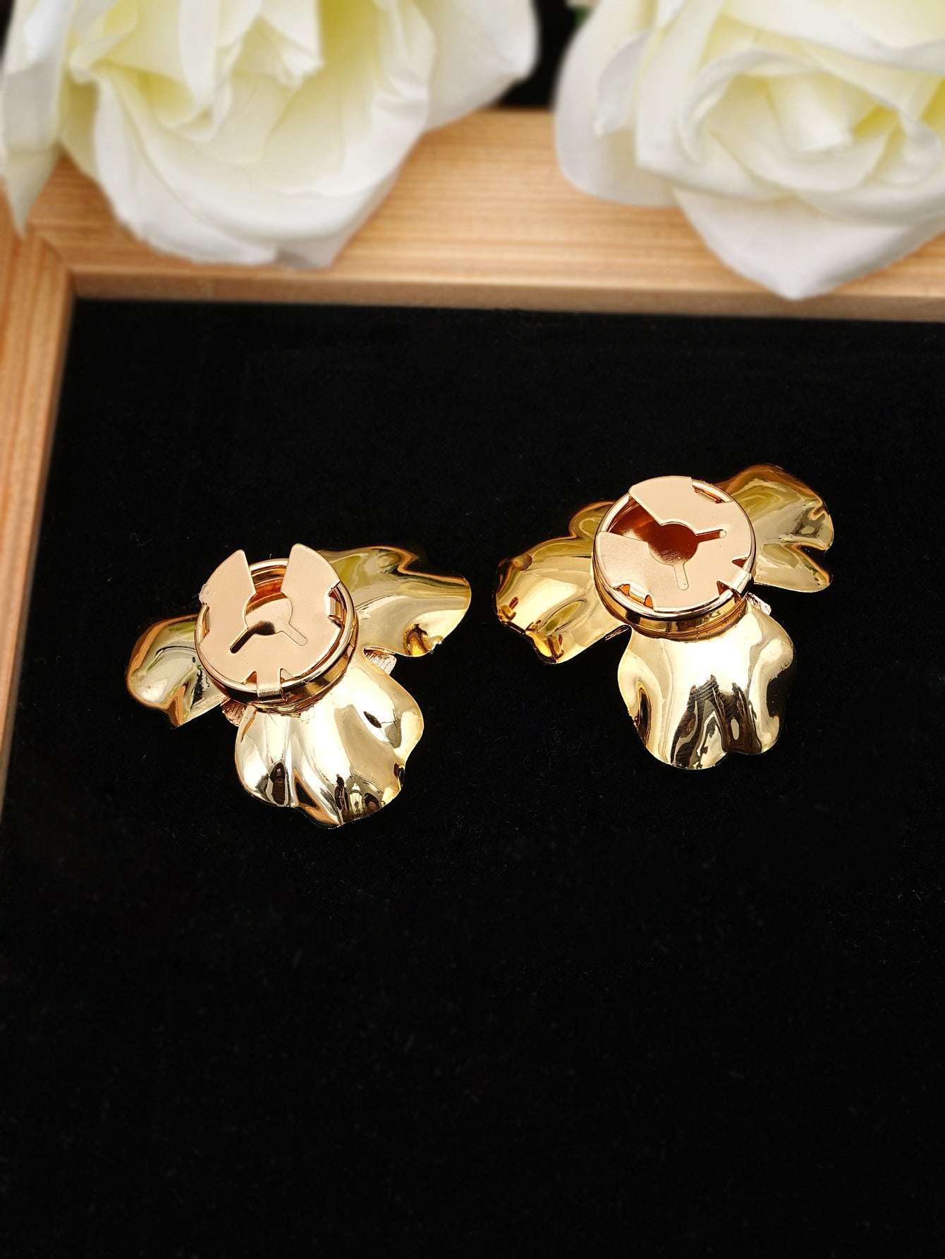 New Chinese Style 3 - Petal Flower Shirt Button Cover | Decorative Cufflink - Style Button for Evening Parties & Formal Events - Blissette