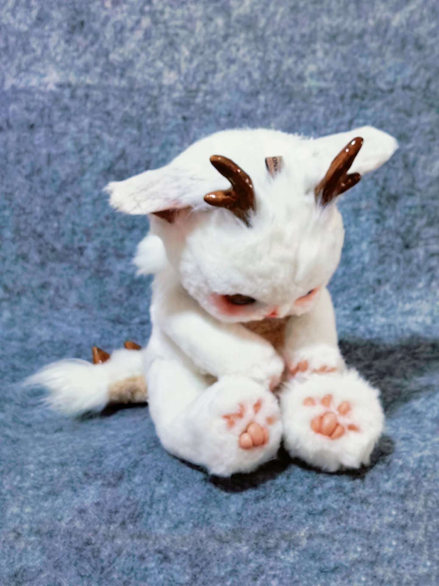 Handmade Gold Foil Glass Dragon Plush | Cute Little吞吞兽 (Xiao Long Ren) Stuffed Animal with Gold Horns & Lucky Bell - Collectible Furry Companion